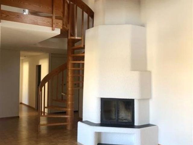 5.5 Zimmer, 140 m², 2. Stock