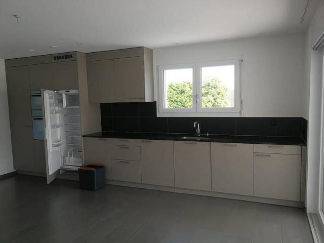 5.5 Zimmer, 140 m², 3. Stock
