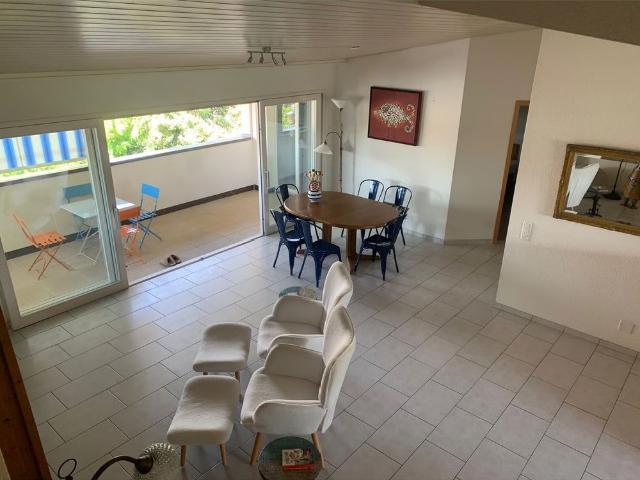 5.5 Zimmer, 140 m², 3. Stock