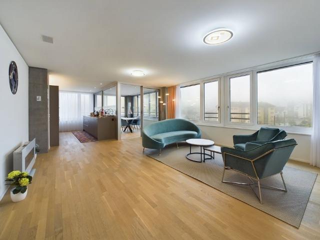 5.5 Zimmer, 140 m², 3. Stock