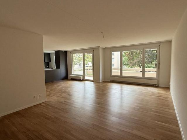 5.5 Zimmer, 142 m², EG