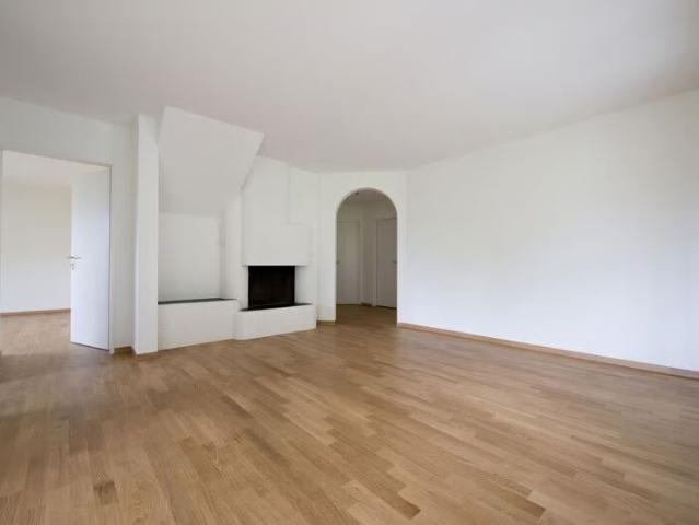 5.5 Zimmer, 142 m², 3. Stock