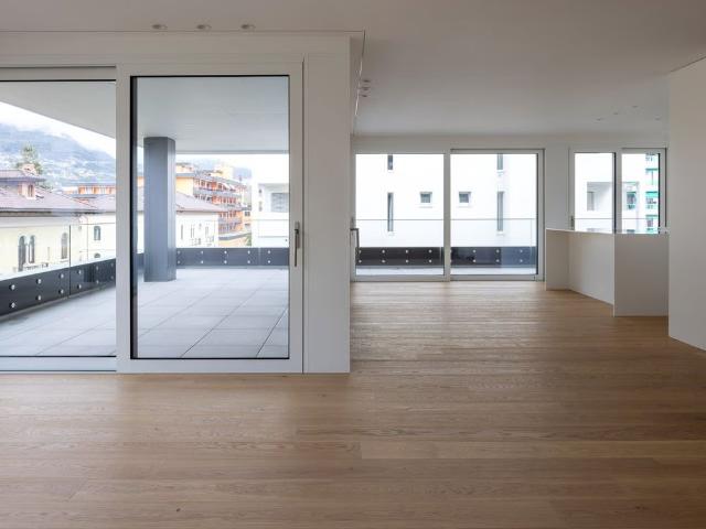5.5 Zimmer, 142 m², 6. Stock