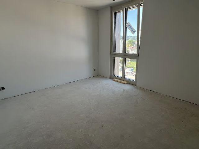 5.5 Zimmer, 144 m², 2. Stock