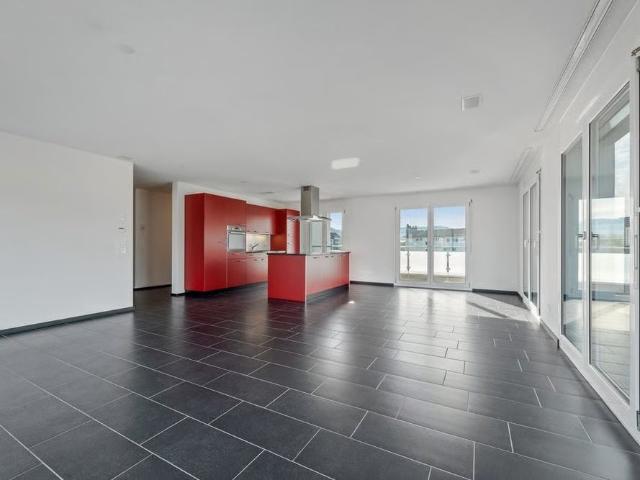 5.5 Zimmer, 144 m², 3. Stock