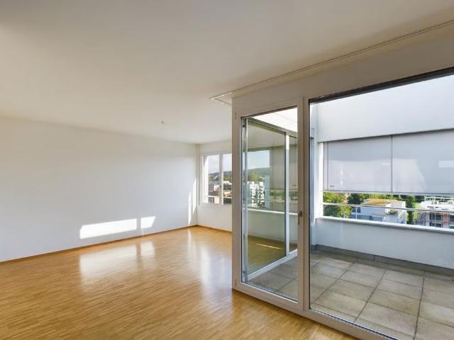 5.5 Zimmer, 144 m², 6. Stock