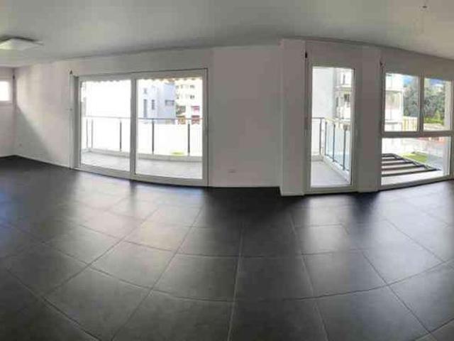 5.5 Zimmer, 145 m², 2. Stock
