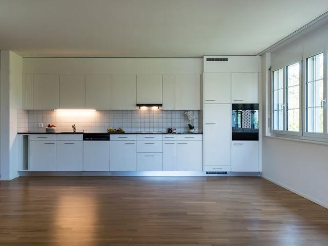 5.5 Zimmer, 146 m², 1. Stock