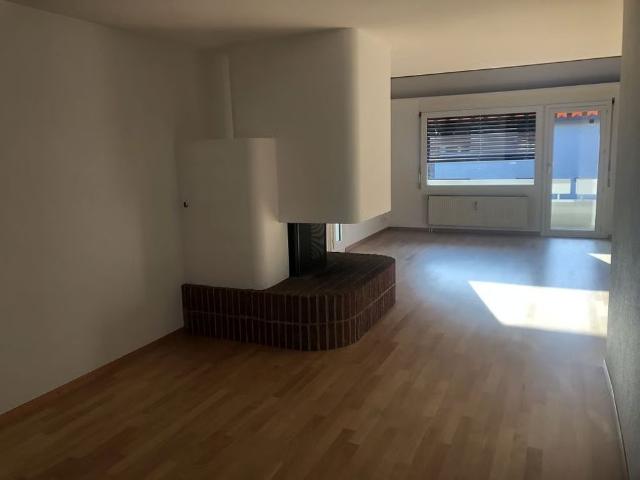 5.5 Zimmer, 146 m², 2. Stock