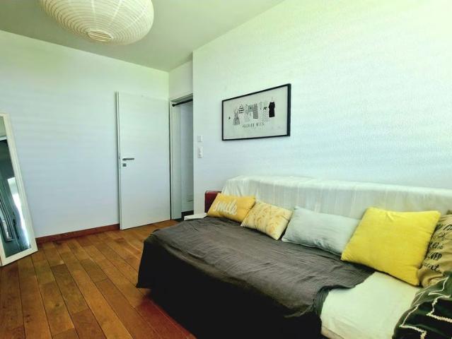 5.5 Zimmer, 146 m², 2. Stock