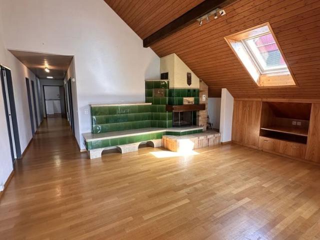 5.5 Zimmer, 153 m², 2. Stock