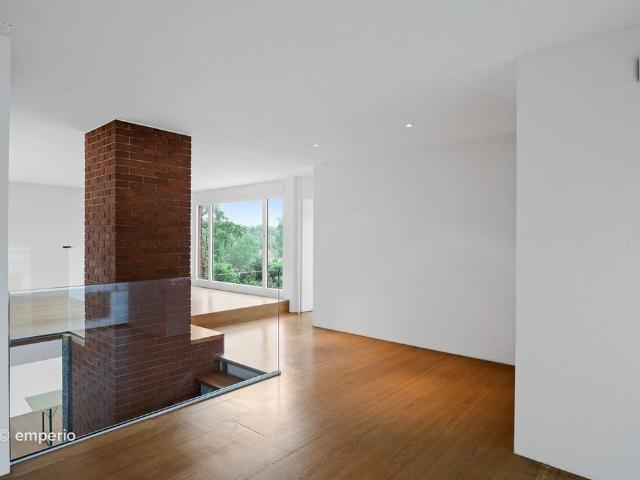 5.5 Zimmer, 150 m², 1. Stock