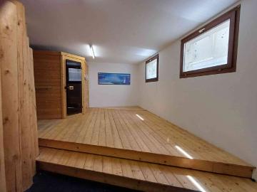 4.5 Zimmer, 150 m², 2. Stock