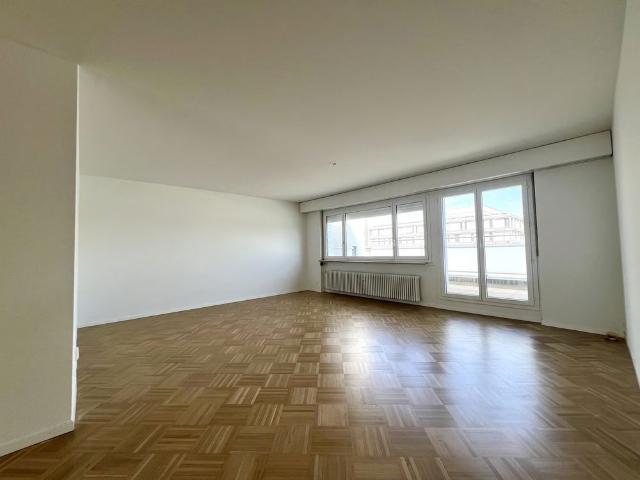 5.5 Zimmer, 150 m², 4. Stock