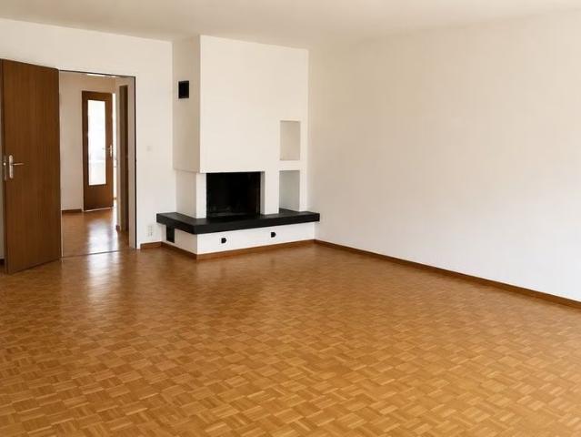 5.5 Zimmer, 155 m², 1. Stock