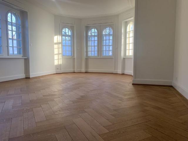 5.5 Zimmer, 155 m², 2. Stock