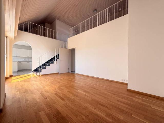 5.5 Zimmer, 156 m², 2. Stock