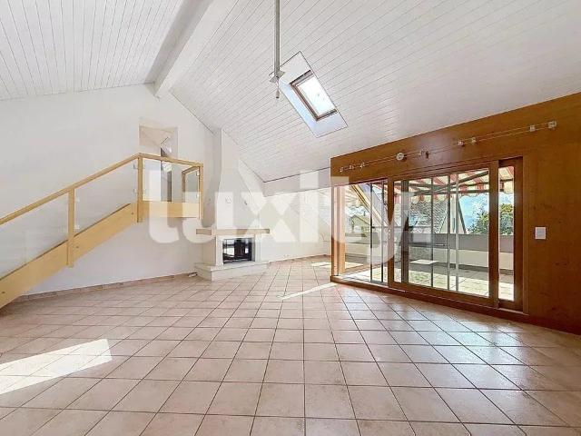 5.5 Zimmer, 158 m², 1. Stock