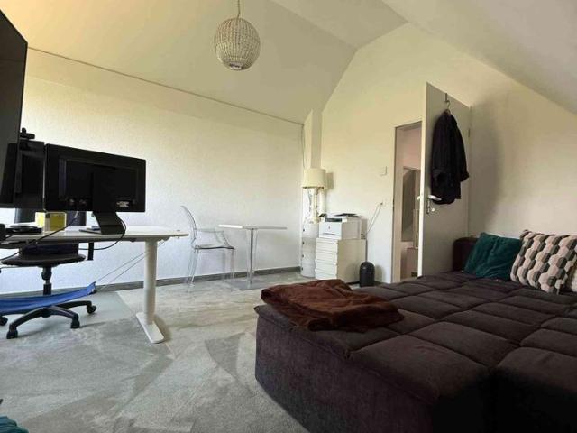 5.5 Zimmer, 158 m², 3. Stock