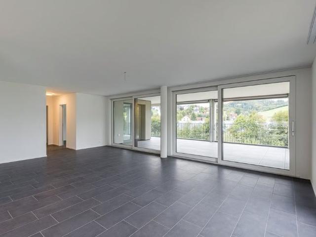 5.5 Zimmer, 159 m², 2. Stock
