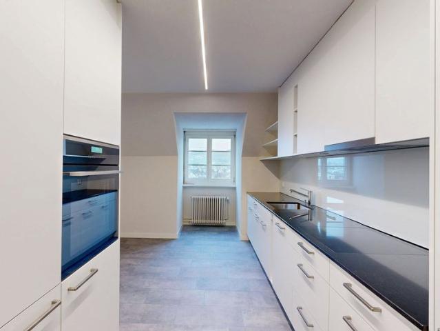 5.5 Zimmer, 163 m², 2. Stock