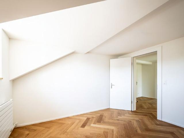 5.5 Zimmer, 160 m², 1. Stock