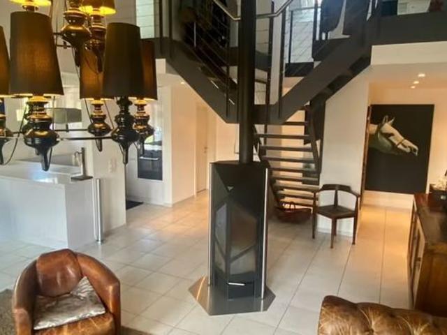 5.5 Zimmer, 160 m²