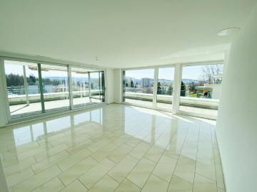 5.5 Zimmer, 162 m², 4. Stock