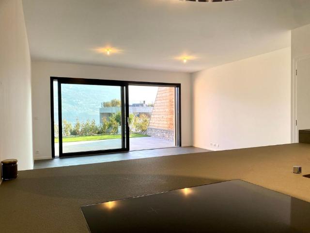 5.5 Zimmer, 162 m²