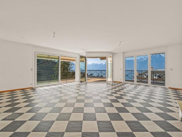 5.5 Zimmer, 166 m², 2. Stock