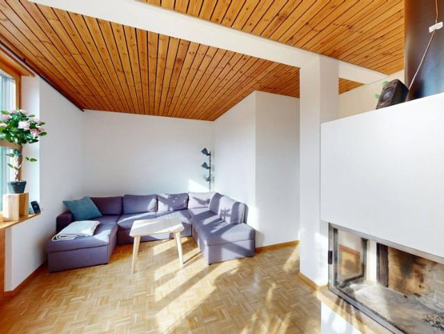 5.5 Zimmer, 170 m², 1. Stock