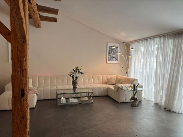 5.5 Zimmer, 170 m²