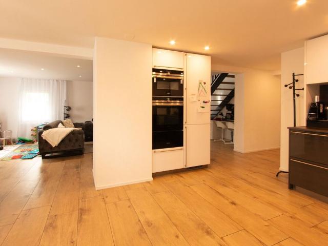 5.5 Zimmer, 170 m²