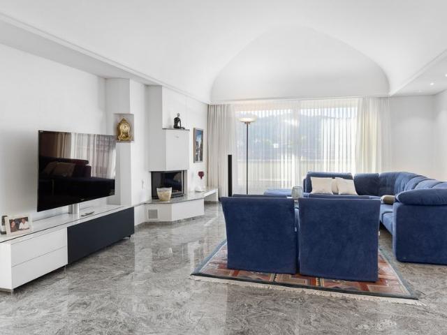 5.5 Zimmer, 184 m²