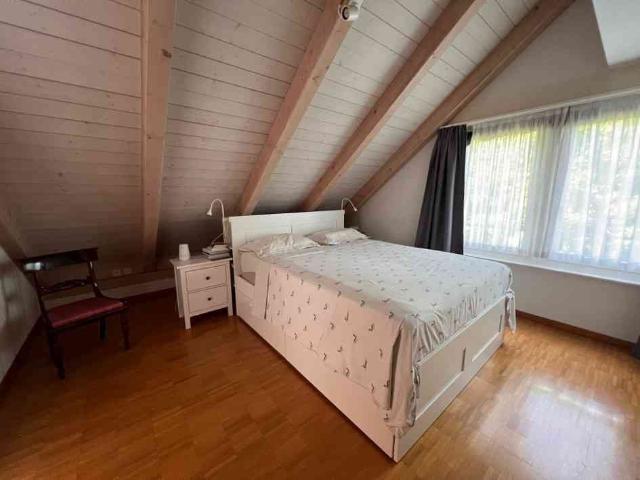 5.5 Zimmer, 185 m², 2. Stock