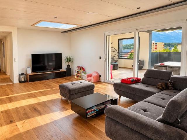 5.5 Zimmer, 189 m², 5. Stock