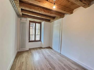 5.5 Zimmer, 100 m², 1. Stock