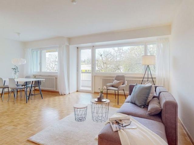 5.5 Zimmer, 105 m², 2. Stock