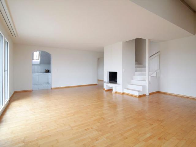 5.5 Zimmer, 106 m², 3. Stock