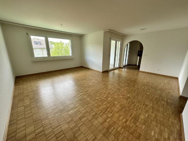 5.5 Zimmer, 114 m², 2. Stock