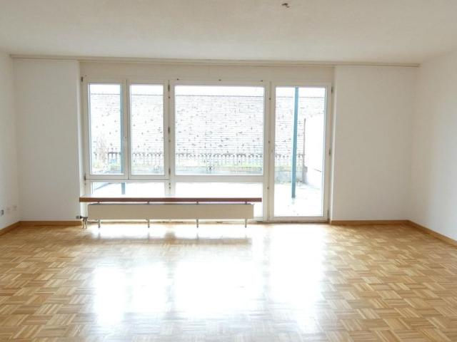 5.5 Zimmer, 115 m², EG