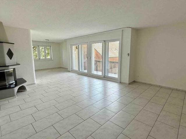 5.5 Zimmer, 120 m², 1. Stock