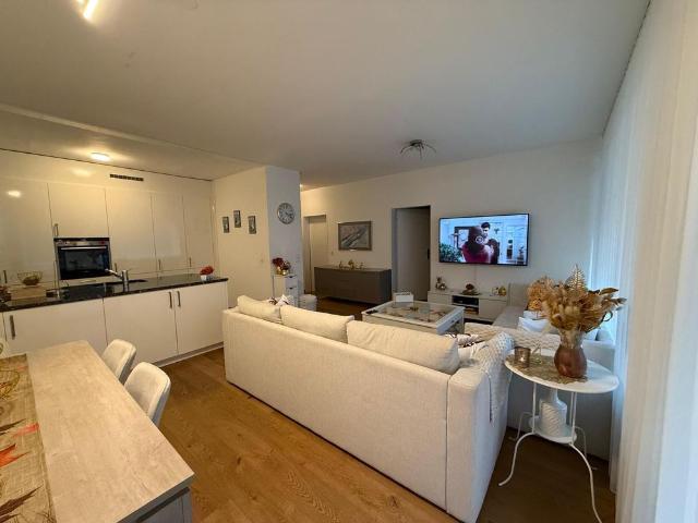 5.5 Zimmer, 120 m², 2. Stock