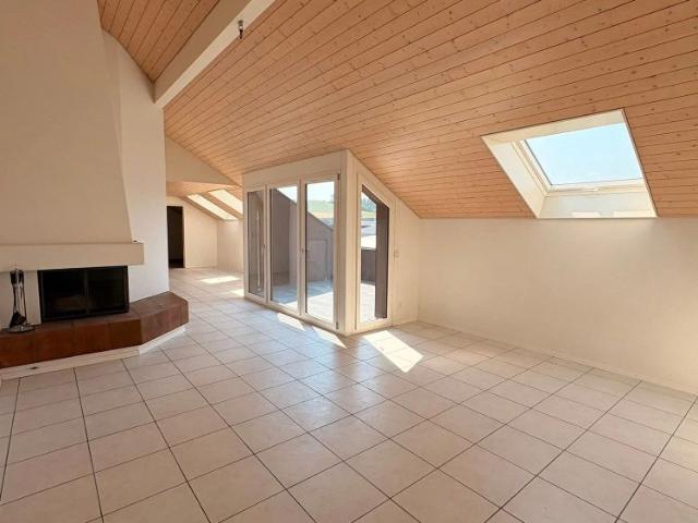 5.5 Zimmer, 120 m², 3. Stock