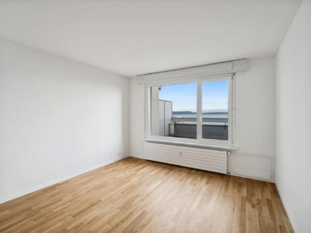 5.5 Zimmer, 120 m², 6. Stock