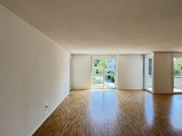 5.5 Zimmer, 122 m², 1. Stock