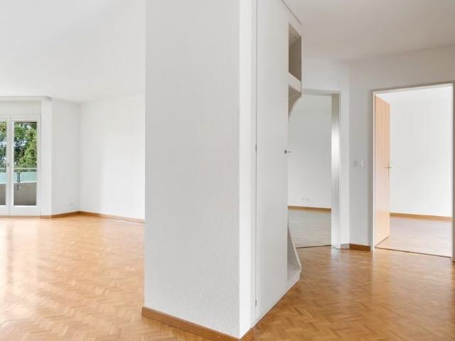 5.5 Zimmer, 122 m², 1. Stock