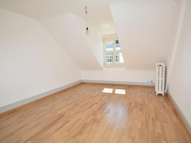 5.5 Zimmer, 122 m², 3. Stock