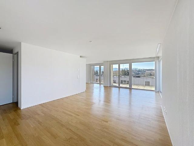 5.5 Zimmer, 124 m², 2. Stock