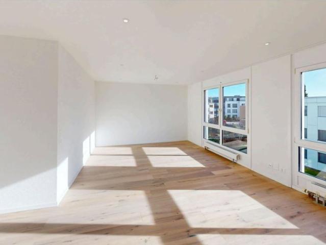 5.5 Zimmer, 125 m², 2. Stock